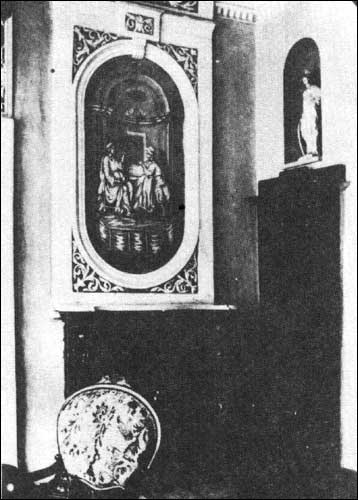  - Zespół pałacowo-parkowy Brzostowskich. Fragment wnętrz pałacowych