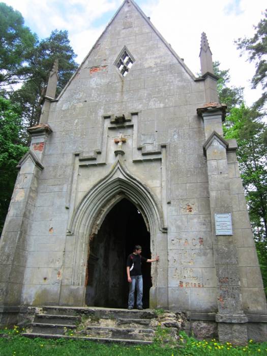  - The tomb Rejtan. 
