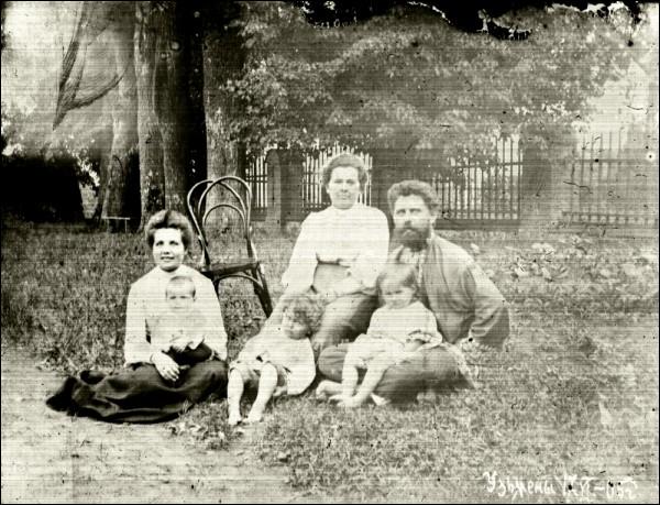 Uzmiony. Old photos of the village 