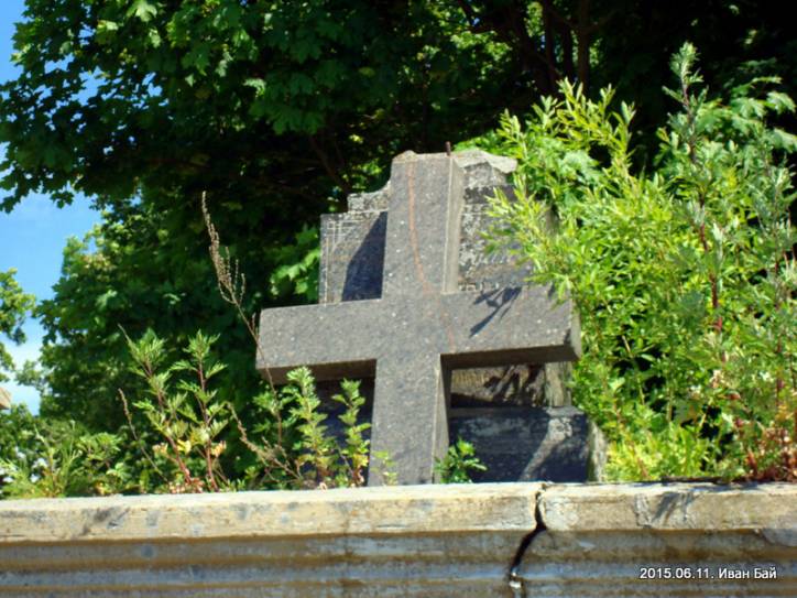 Дунілавічы. Капліца-пахавальня 