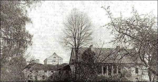  - Дворец Огинских. Дворец, вид от озера. 1922 год