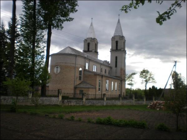 Švenčionėliai. Catholic church of Saint Edward