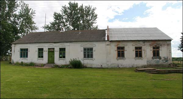 Vialikaja Miadzviadka. Manor (fragments)
