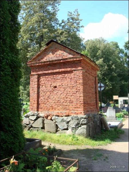 Gelvonai. cemetery Old Catholic