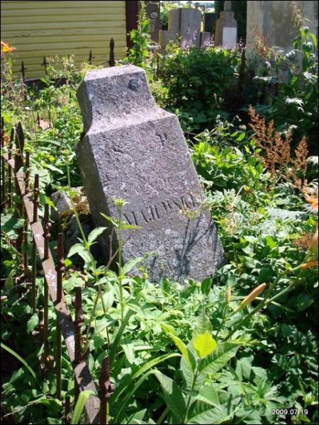 Gelvonai. cemetery Old Catholic