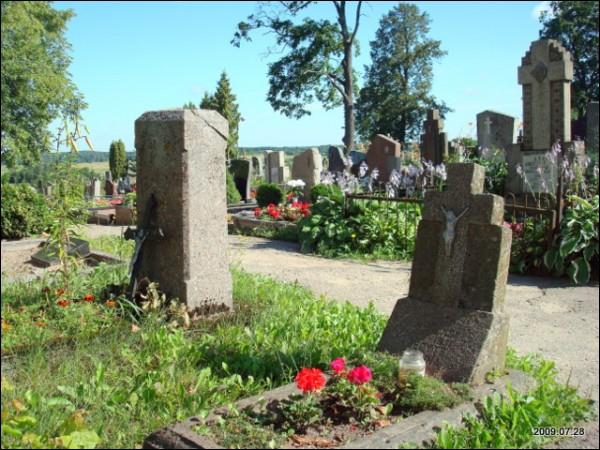 Molėtai. cemetery Old Catholic