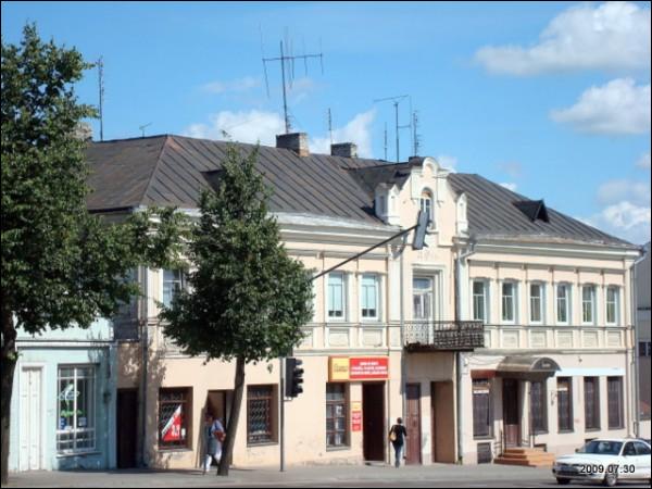  - Ulice miasta . 