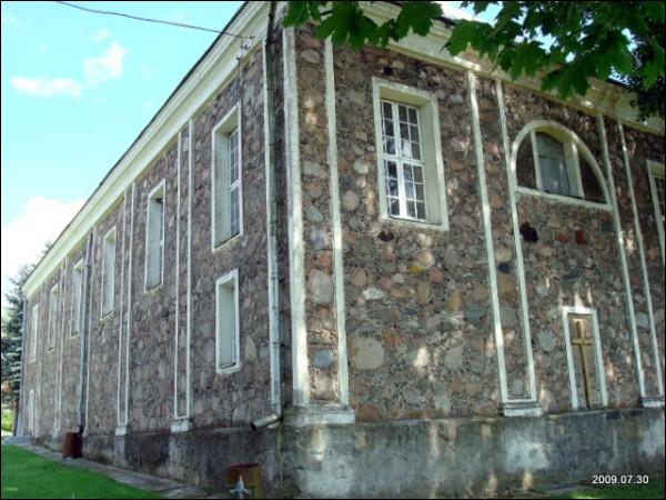 Pabaiskas. Catholic church of the Holy Trinity