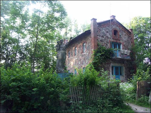 Living house Saviejki. Manor of Nowicki