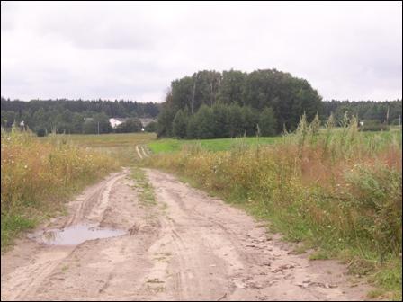  - У вёсцы . Дарога на могілкі