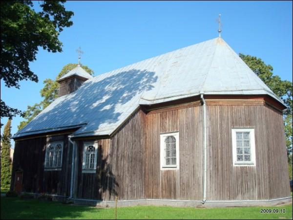 Inturkie. Kościół Wniebowzięcia NMP