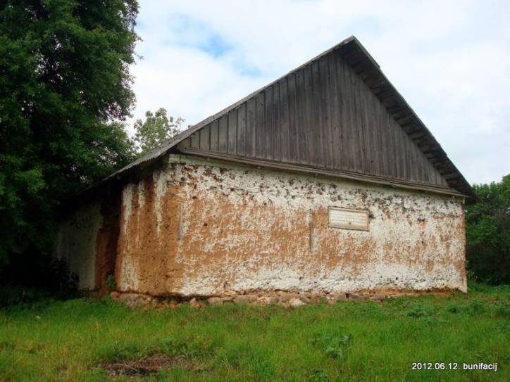  - Dwór gospodarczy . Budynek gospodarczy