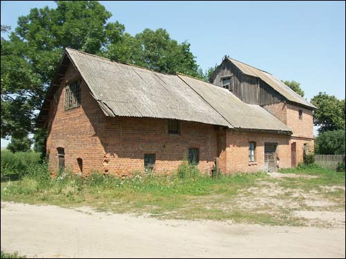 Uradžajnaja (Voškaŭcy) |  Mill . The mill in former Waszkowce manor