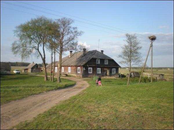 Zułów. Dwór (pozostałości)