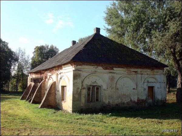Liubavas. Manor