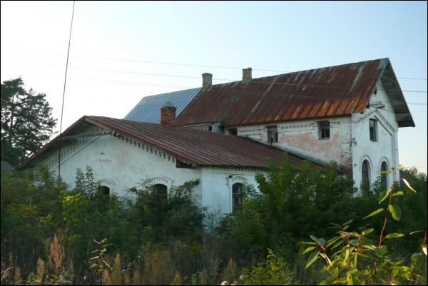  - Farmstead . 