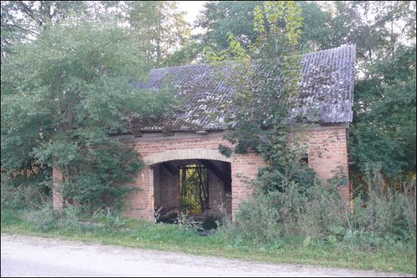  - Farmstead . 