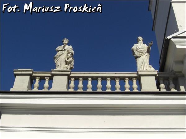  - Catholic church of St. Anthony. Fragment
