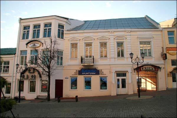  - Гістарычная забудова вул. Суворава (Узгорская). вул. Суворава, 4 (ХІХ/XX ст.). Фота 11.2009