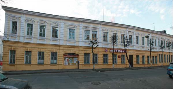  - Гістарычная забудова вул. Суворава (Узгорская). вул. Суворава, 30 (ХІХ/XX ст.). Фота 11.2009