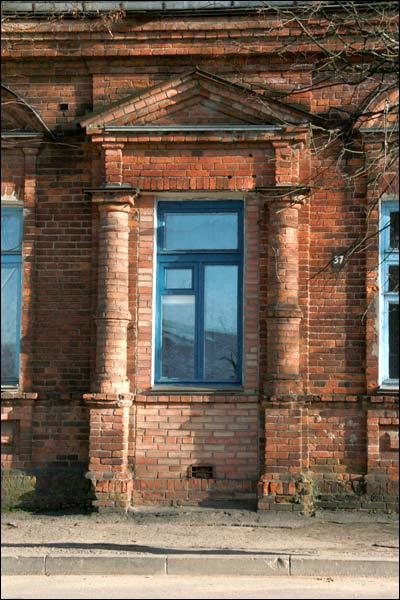  - Гістарычная забудова вул. Суворава (Узгорская). вул. Суворава, 37 (ХІХ/XX ст.). Фота 11.2009