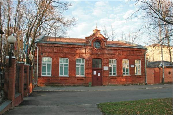 Witebsk |  Budynki zabytkowe ul. Janki Kupały (zaw. Babikin, zaw. Chajkina). ul. Janki Kupały, 17 (XIX/XX w.). Foto 11.2009