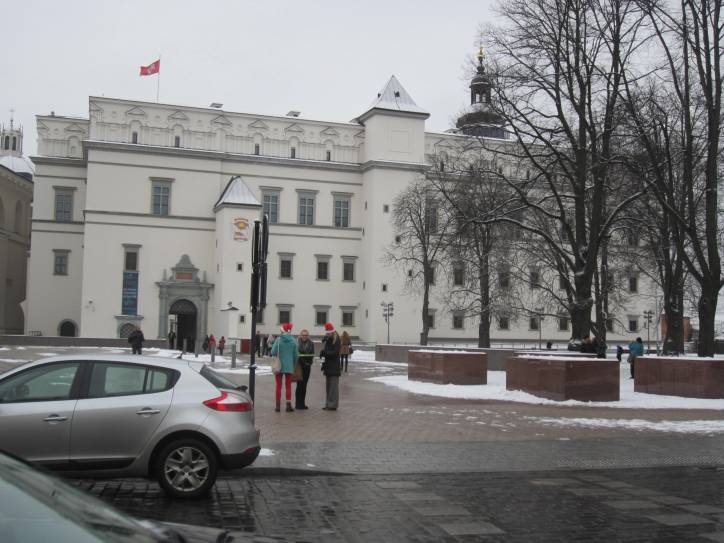  - Pałac Władców (Zamek Dolny). 
