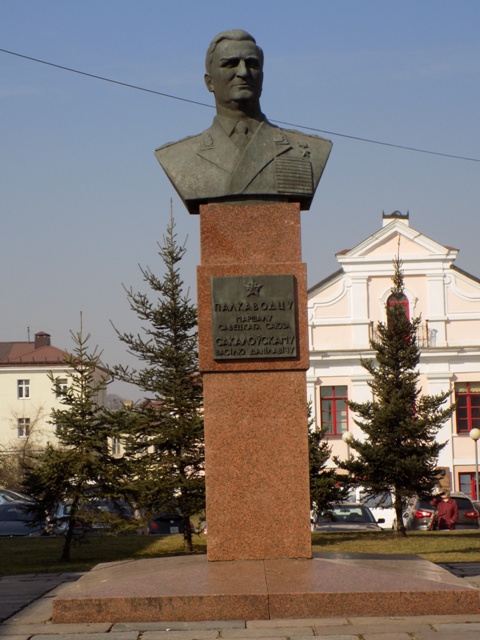 . ó  . 