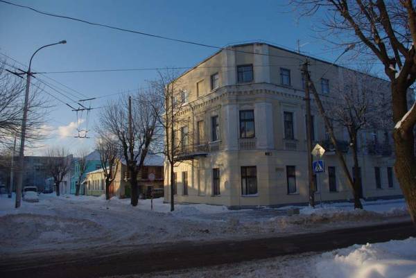 Brest. Historical buildings Savieckich Pagranicznikau str.