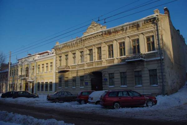 Brest. Historical buildings Savieckich Pagranicznikau str.