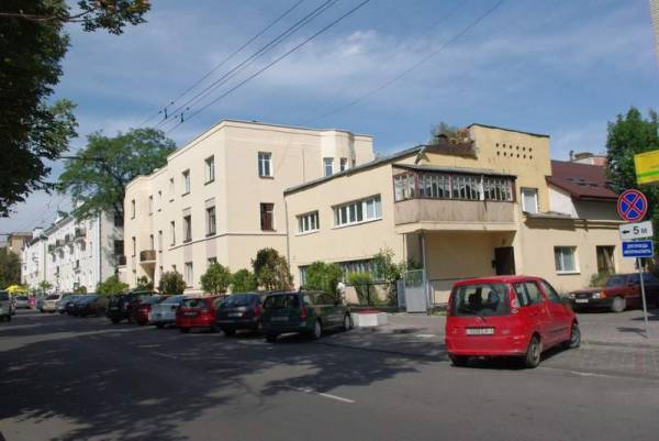 Brest. Historical buildings Karl Marx str.
