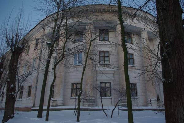 Brest. Historical buildings Lenina str.