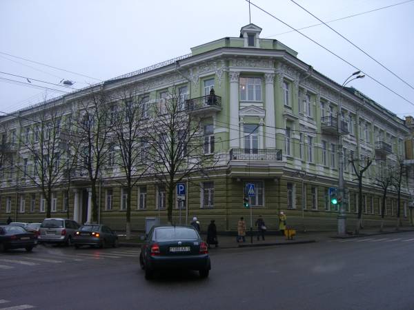 . ó  . 