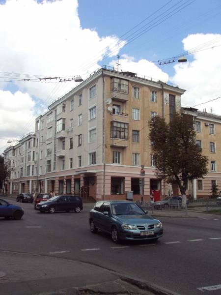  - Гістарычная забудова вул. Кірава. 