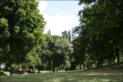 In the park Aštrioji Kirsna. Estate