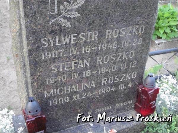 Olkieniki. Cmentarz katolicki