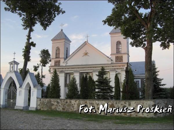 Валькининкай. Костёл Посещения Пресвятой Девы Марии