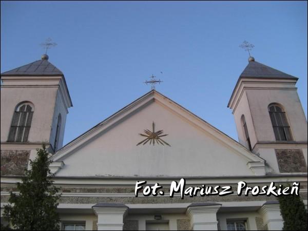 Валькининкай. Костёл Посещения Пресвятой Девы Марии