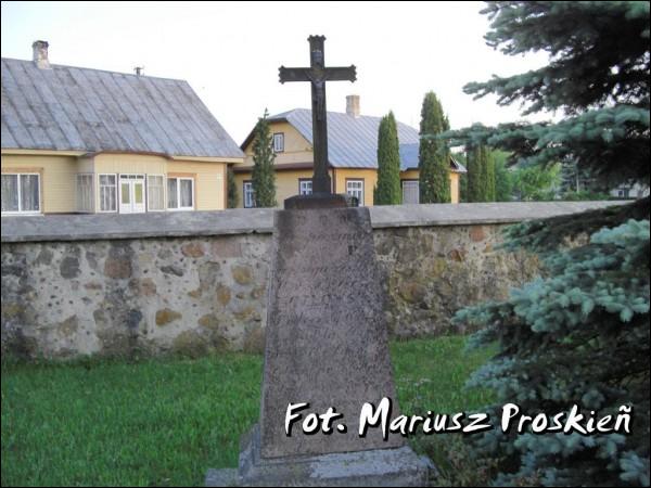 Валькининкай. Костёл Посещения Пресвятой Девы Марии