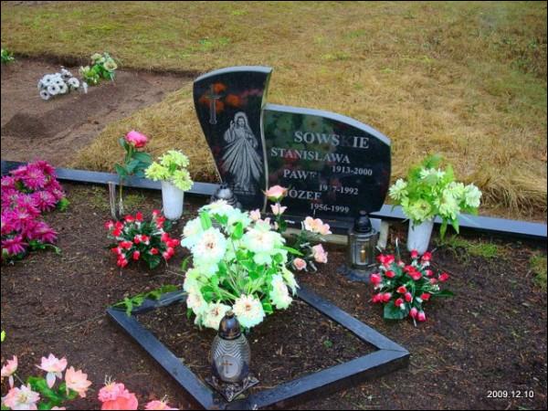 Skurbutėnai. cemetery 