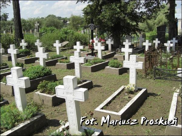 Niasviž. Tomb of Polish soldiers died in 1920 