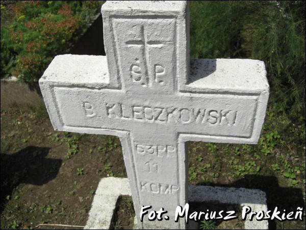  - Tomb of Polish soldiers died in 1920 . 