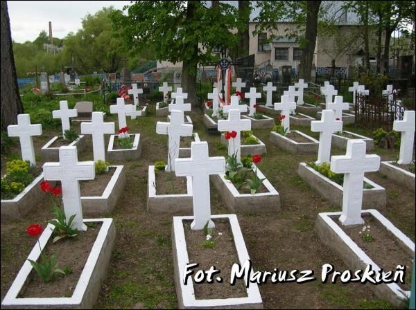 Niasviž. Tomb of Polish soldiers died in 1920 