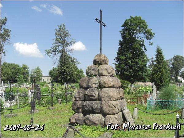  - cemetery of the deceased officers of the State Police (1920-39). 