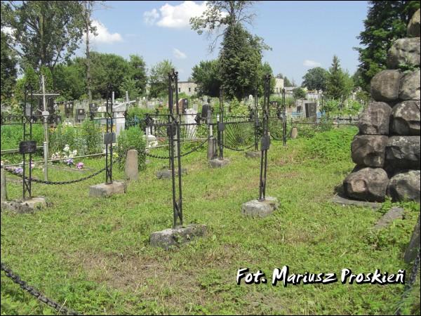  - cemetery of the deceased officers of the State Police (1920-39). 