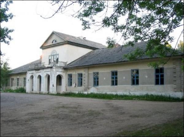 Idoŭta.  Manor 