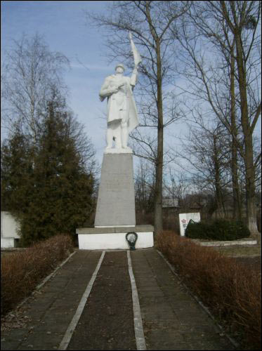 Makrany. In the village 