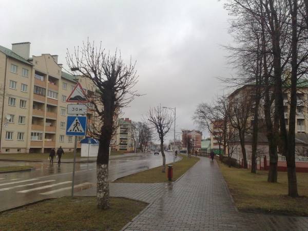  - Town streets . 