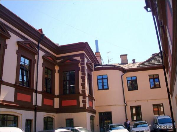  - Pałac Paców. 