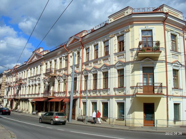  - Neighbourhood Old Town. 